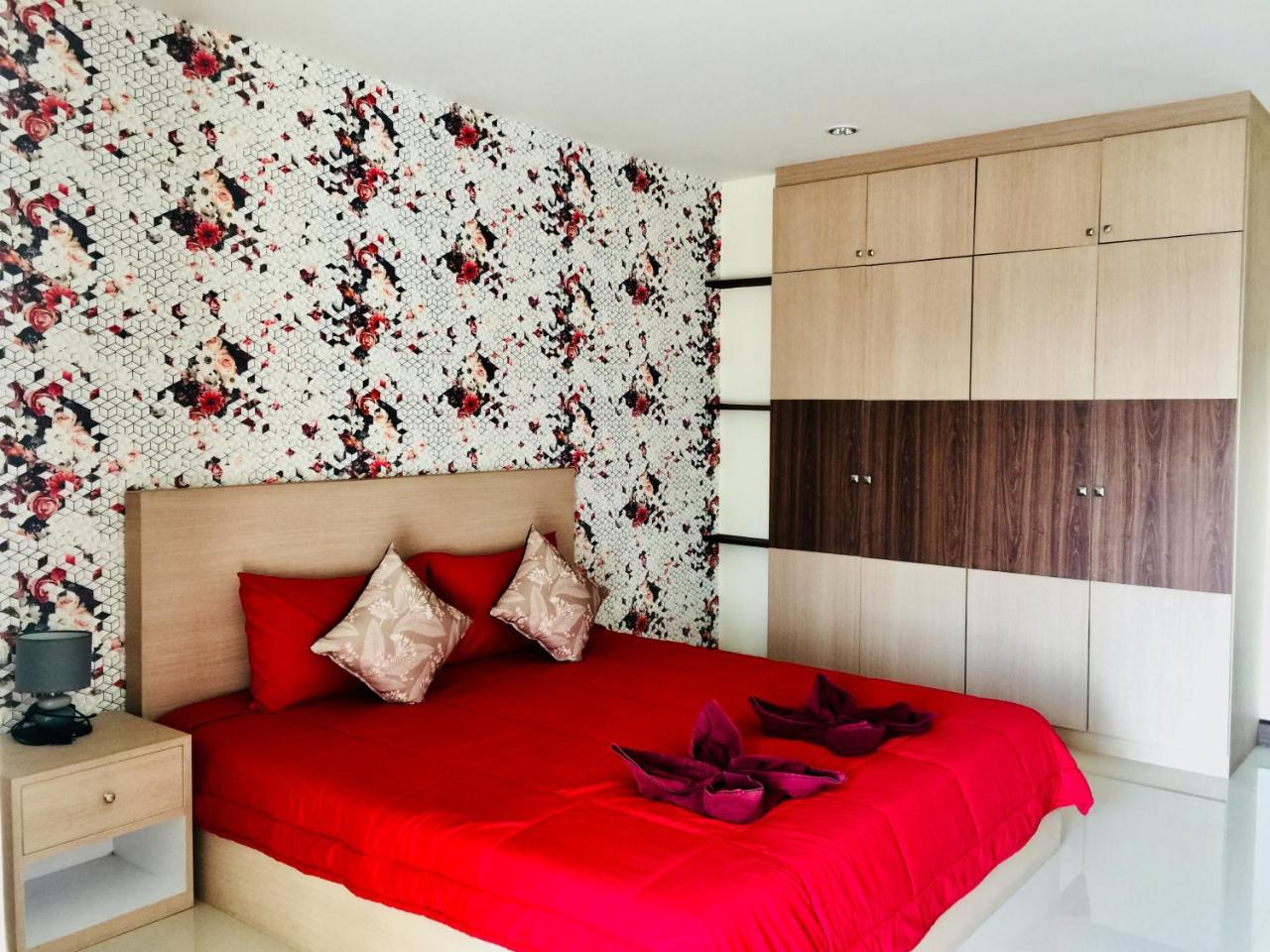 Thani Residence Chonburi Exterior photo